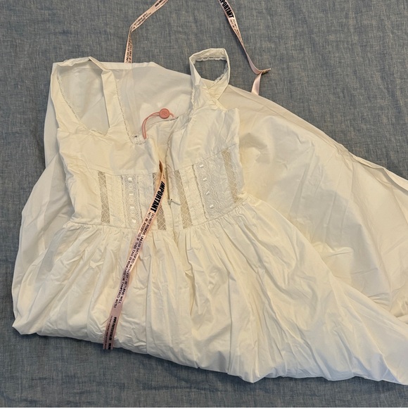 House of CB Perle White Lace Trim Midi Dress - Picture 4 of 8